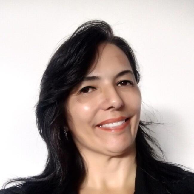 Babysitter in Teresópolis: ELANE