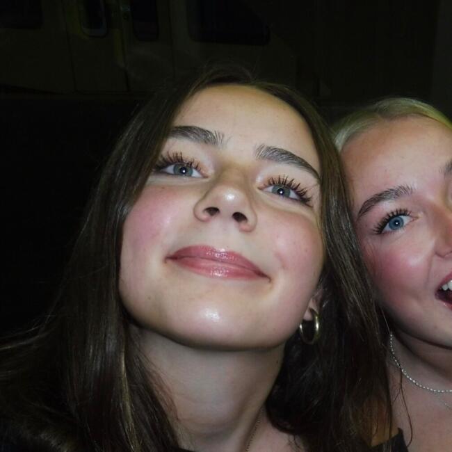 Baby-sitter in Calgary: Gianna