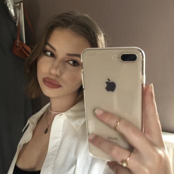 Niñera en Nouzonville: Elsa