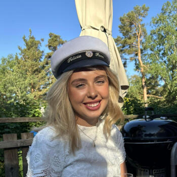 Babysitter Saltsjö-Boo: Felicia