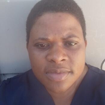 Babysitter Cape Town: Pamela