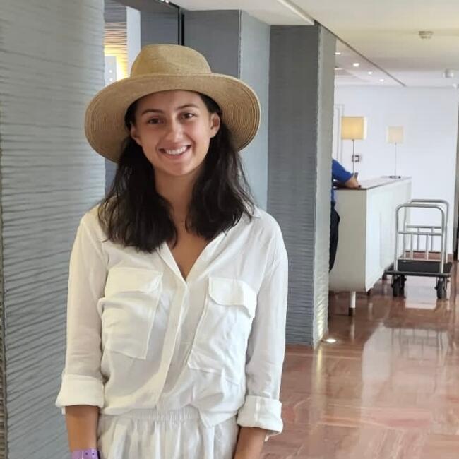 Babysitter in Madrid: Anouk