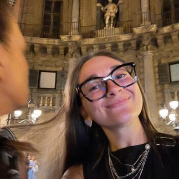 Babysitting job in Florence: babysitting job Arianna