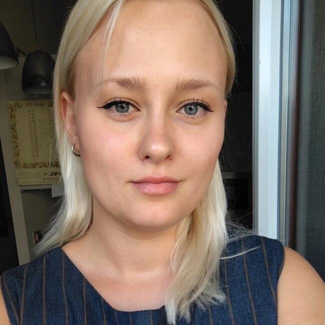 Babysitter in Milan: Tania