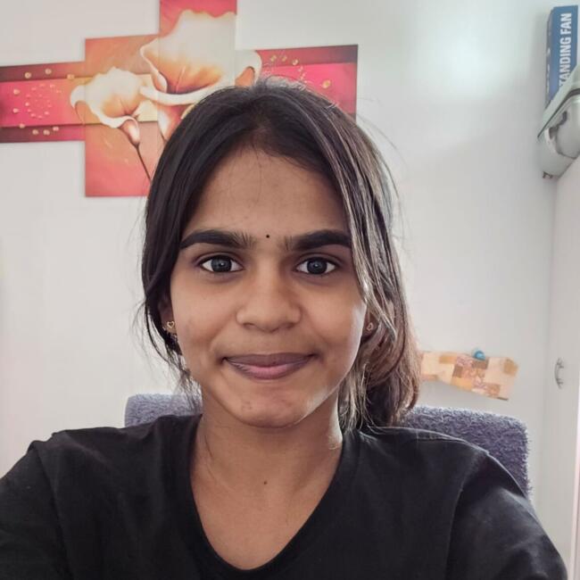 Babysitter in Berlin: Divya