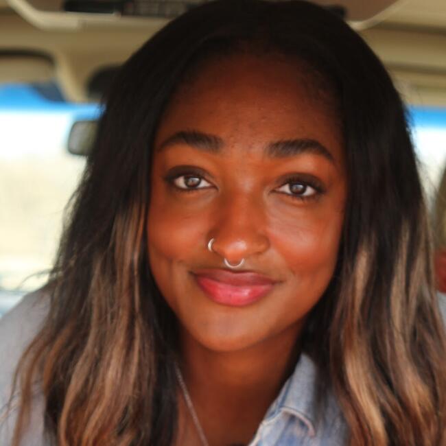 Babysitter in La Jolla: Maiyah