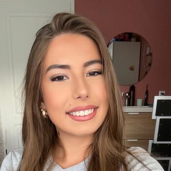 Babysitter in Breda: Zdenna