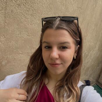 Babysitter a Rimini: Aurora