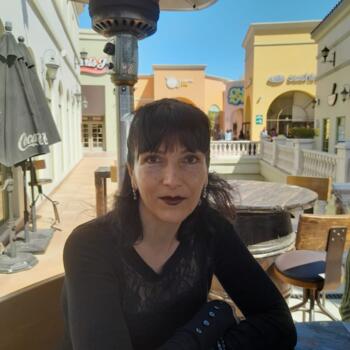 Niñera en Tijuana: Ingrid