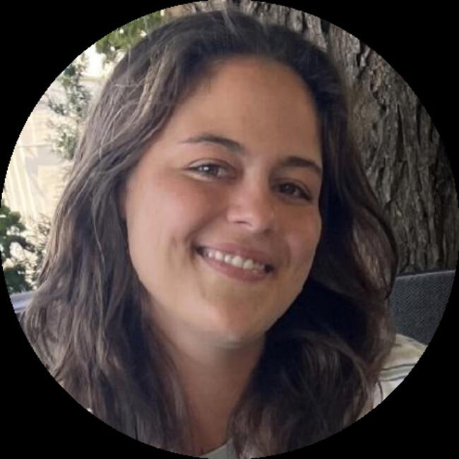 Babysitter in Oeiras: Hanah