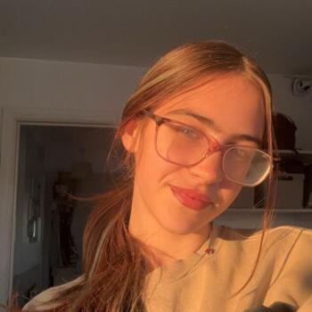 Babysitter in London: Constance