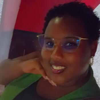 Babysitter em Rio de Mouro: Erinaida