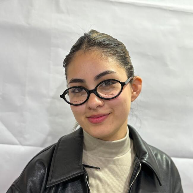 Babysitter in Salta: Avril Berenice