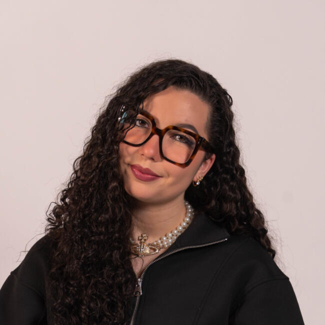 Babysitter in Rouen: Anna