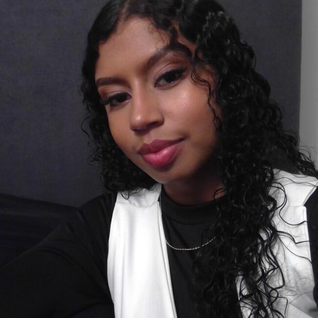 Niñera en Medellín: Sara