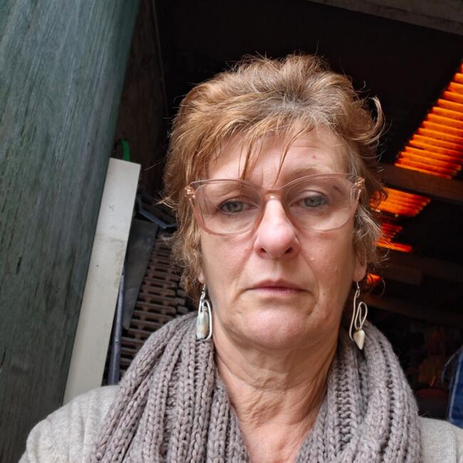 Babysitter in Ferrières: Catherine