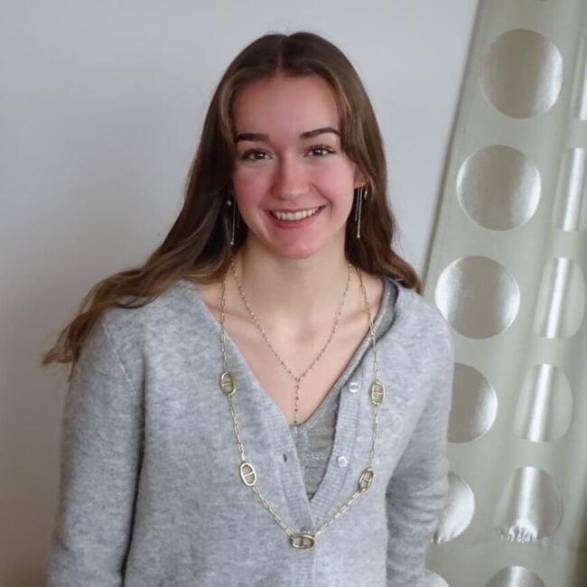 Babysitter in Strasbourg: Lucia