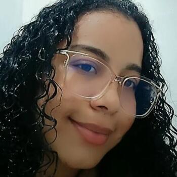Babysitter in Recife: Larissa