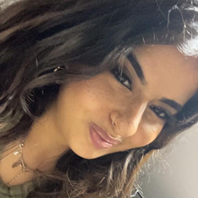 Babysitter in Leicester: Maira
