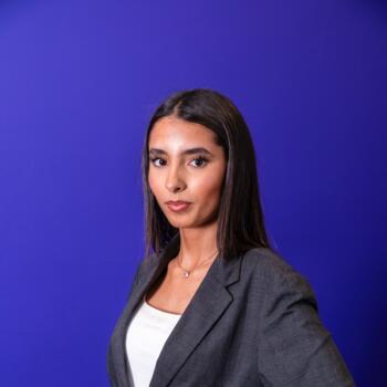 Babysitter in Noisy-le-Grand: Sana