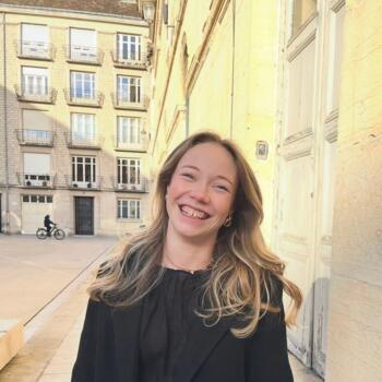Babysitter in Dijon: Léna