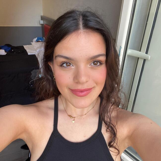 Babysitter a Riccione: Alice