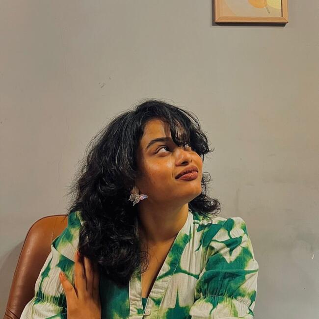 Babysitter in Ghaziabad: Shri