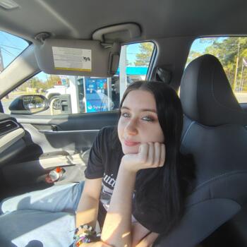 Babysitter in Pineville: Kylah