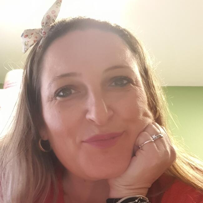 Nanny in Seville: Raquel