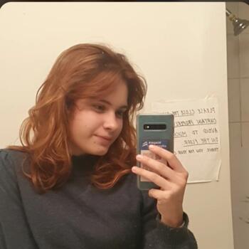 Babysitter in Poitiers: Cerise