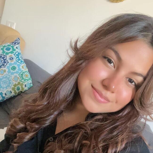 Canguro en Sevilla: Mileydi Roquez