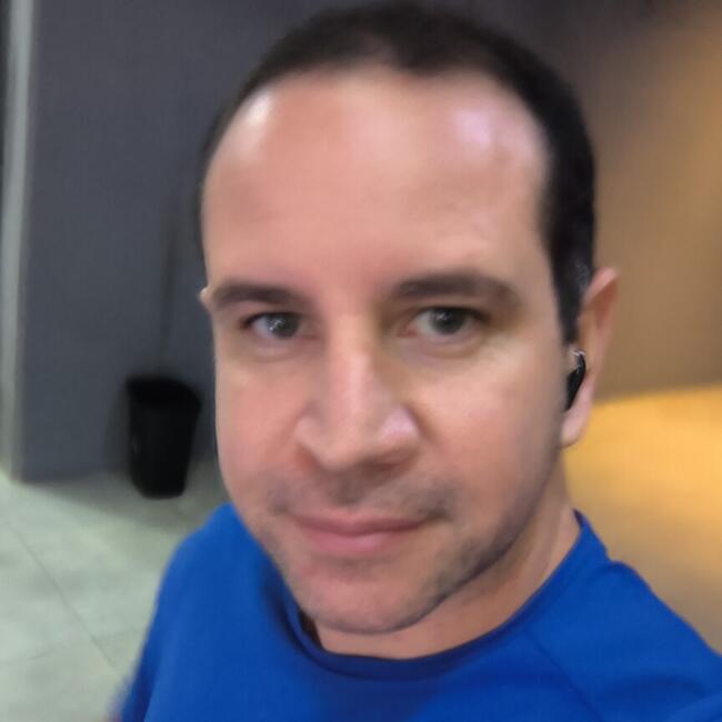 Emprego de babá em Paulínia: Marcelo