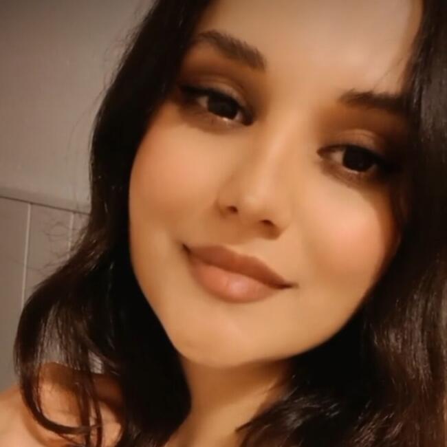 Canguro en Valencia: Iveth