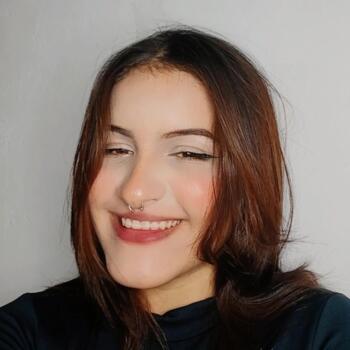 Babysitter in Mauá: Geani