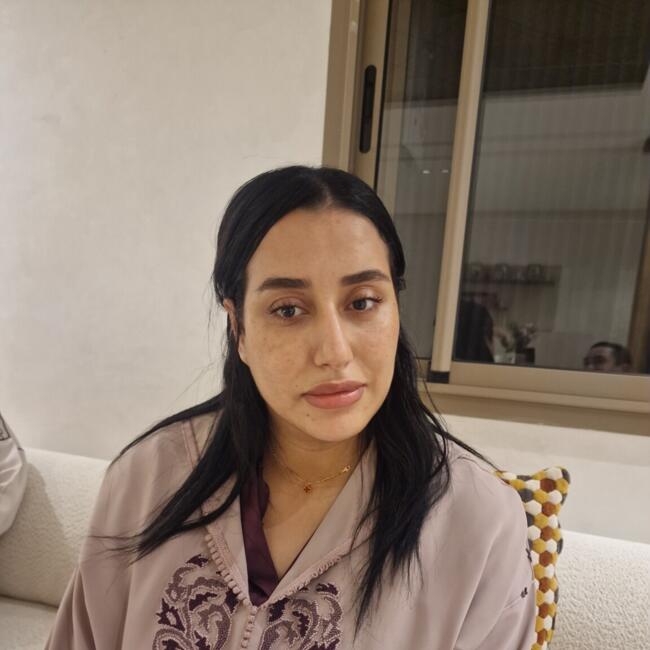 وظيفة جليسة أطفال في رباط: Mazine