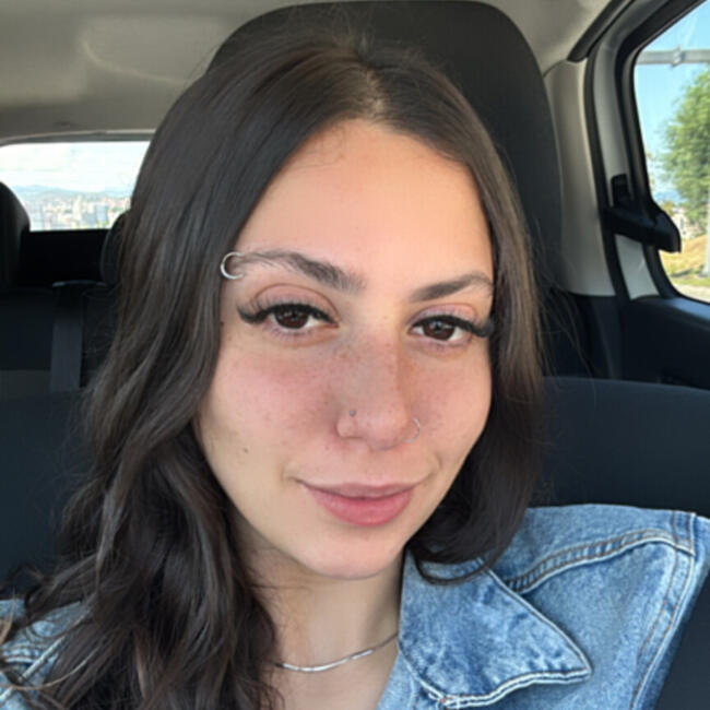 Babysitter in Braga: Julia