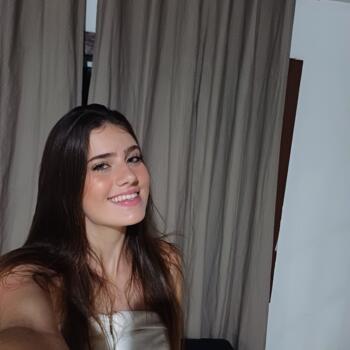 Babysitter in Garça: Gabriella