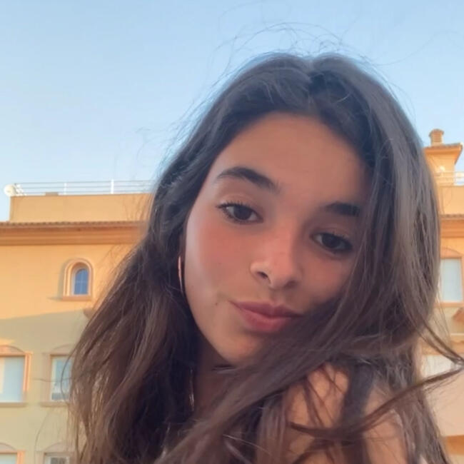 Canguro en Boadilla del Monte: Paula