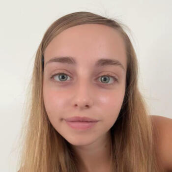 Niñera La Plata: Clara