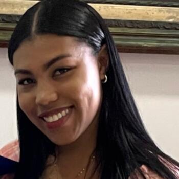 Canguro en Lugo: Camila Angulo