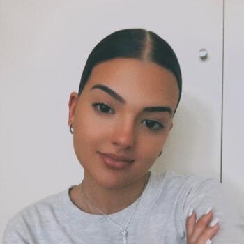 Babysitter in Vila Nova de Gaia: Luna