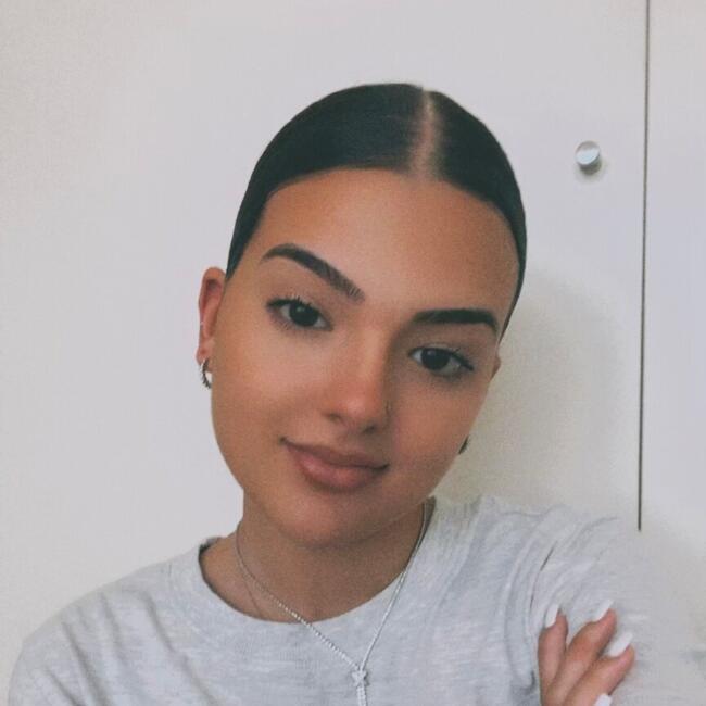 Babysitter in Vila Nova de Gaia: Luna