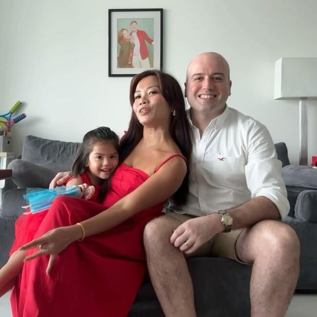 新加坡的临时保姆工作: Zana Norton