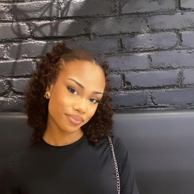 Babysitter in Amiens: Thalia