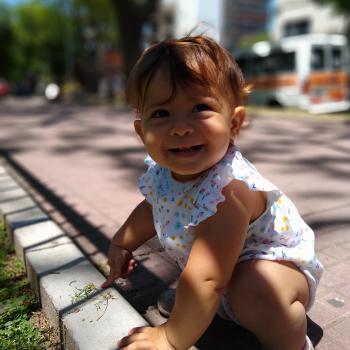 Babysitting job Buenos Aires: babysitting job Sol