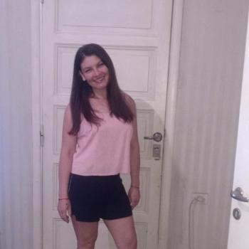 Babysitter in Villa Alsina: Elizabeth