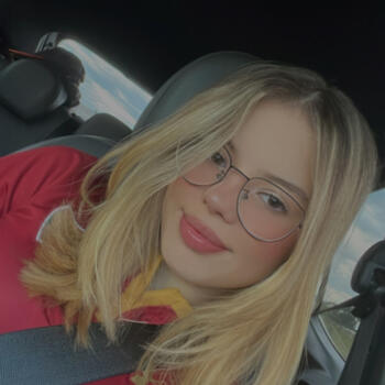 Babysitter in Brasília: Evelyn