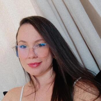 Babysitter in Maceió: Viviane