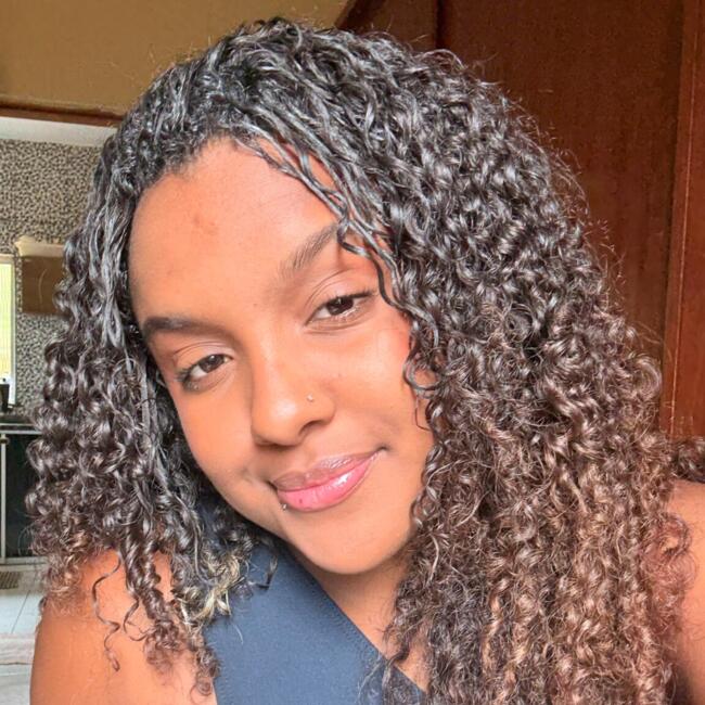 Babysitter in Niterói: Thifany