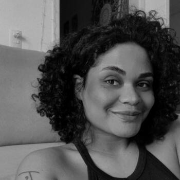 Babysitter in Florianópolis: Nicole